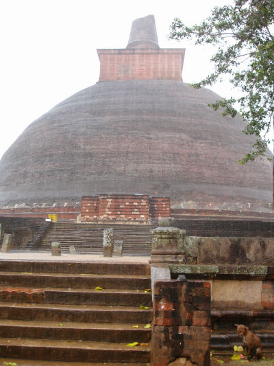 Jetavanarama Dagoba